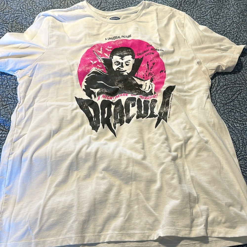 Old Navy Graphic Tee